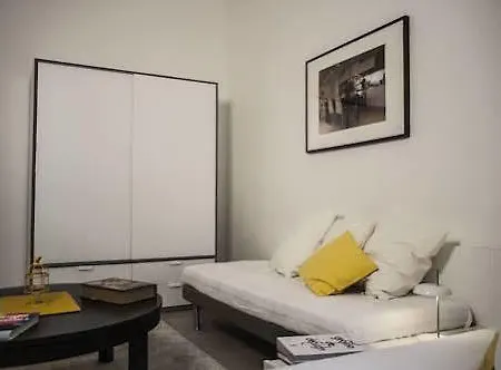 Holidaylovers Chiado Rooms בית הארחה *